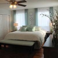 Manor House Master Suite